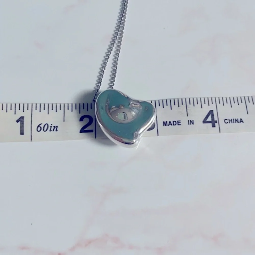 Tiffany & Co. full heart necklace - Picture 4 of 4